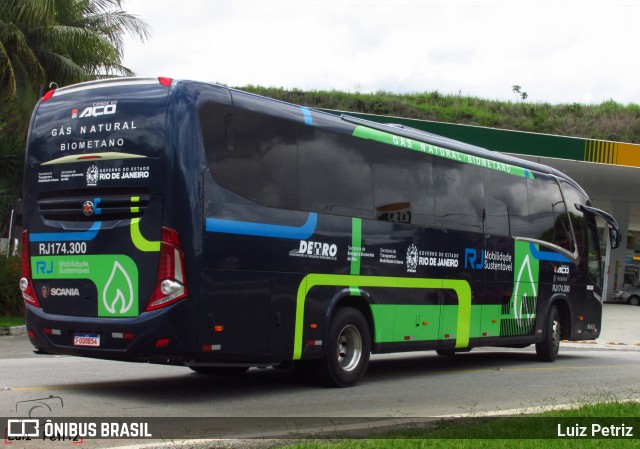 Viação Cidade do Aço RJ 174.300 na cidade de Barra Mansa, Rio de Janeiro, Brasil, por Luiz Petriz. Número da foto: #12686955.