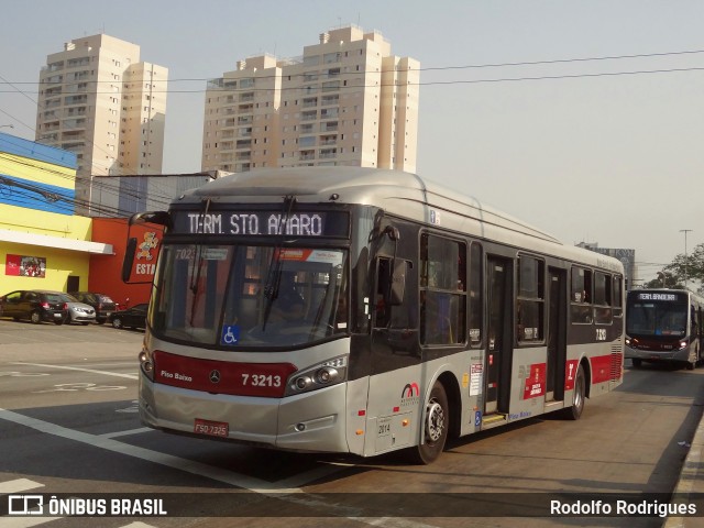 Viação Metrópole Paulista - Zona Sul 7 3213 na cidade de São Paulo, São Paulo, Brasil, por Rodolfo Rodrigues. Número da foto: #12686780.