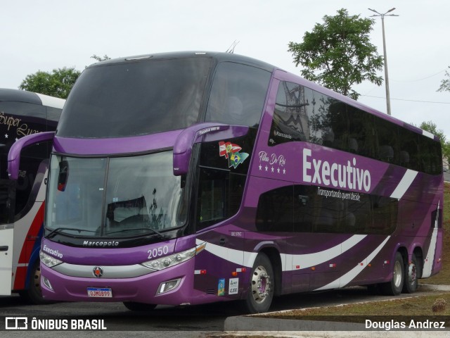Transportes Executivo 2050 na cidade de Trindade, Goiás, Brasil, por Douglas Andrez. Número da foto: #12684766.