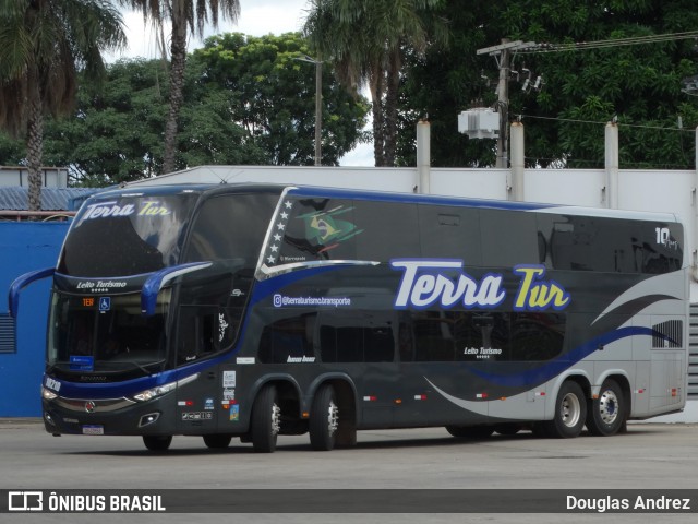 Terra Tur 10210 na cidade de Goiânia, Goiás, Brasil, por Douglas Andrez. Número da foto: #12684892.