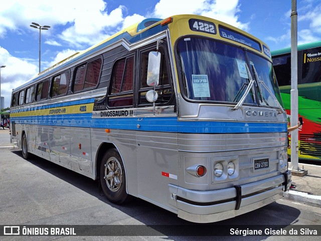 Ônibus Particulares 4222 na cidade de Barueri, São Paulo, Brasil, por Sérgiane Gisele da Silva. Número da foto: #12685427.