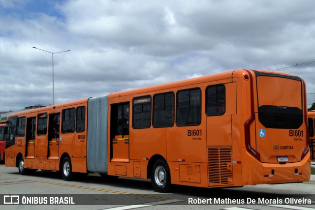 Transporte Coletivo Glória BI601 na cidade de Curitiba, Paraná, Brasil, por Robert Matheus De Morais Oliveira. Número da foto: #12684542.