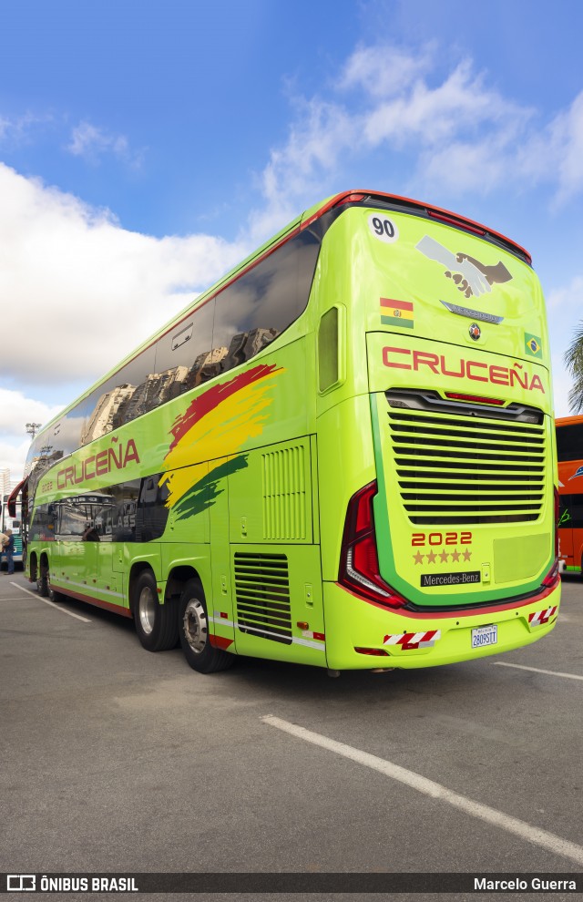 Autobuses Cruceña 2022 na cidade de Barueri, São Paulo, Brasil, por Marcelo Guerra. Número da foto: #12613217.