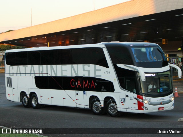 Auto Viação Catarinense 3708 na cidade de Foz do Iguaçu, Paraná, Brasil, por João Victor. Número da foto: #12612410.