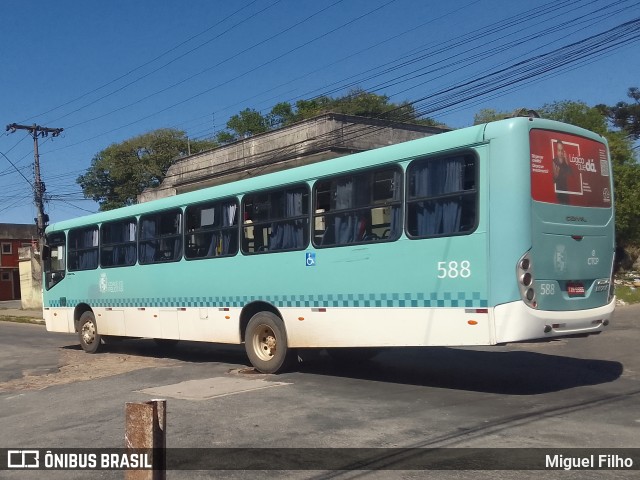 Viação Nossa Senhora Conquistadora 588 na cidade de Pelotas, Rio Grande do Sul, Brasil, por Miguel Filho. Número da foto: #12612966.