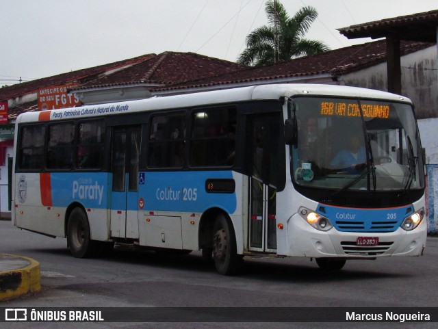 Colitur Transportes Rodoviários 205 na cidade de Paraty, Rio de Janeiro, Brasil, por Marcus Nogueira . Número da foto: #12688564.