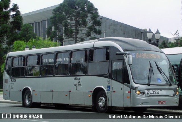 Transporte Coletivo Glória BL328 na cidade de Curitiba, Paraná, Brasil, por Robert Matheus De Morais Oliveira. Número da foto: #12687798.