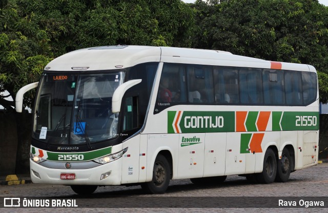 Empresa Gontijo de Transportes 21550 na cidade de Vitória da Conquista, Bahia, Brasil, por Rava Ogawa. Número da foto: #12689610.