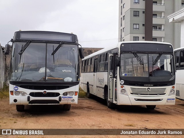 Navegatur Transportes 07 na cidade de Navegantes, Santa Catarina, Brasil, por Jonatan Eduardo Jurk Ramos. Número da foto: #12689865.