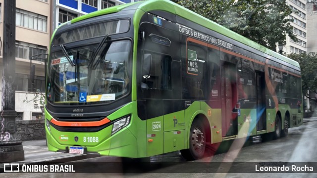 TRANSPPASS - Transporte de Passageiros 8 1088 na cidade de São Paulo, São Paulo, Brasil, por Leonardo Rocha. Número da foto: #12688912.