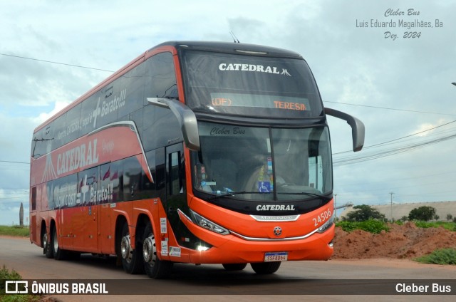 Catedral Turismo 24506 na cidade de Luís Eduardo Magalhães, Bahia, Brasil, por Cleber Bus. Número da foto: #12690005.