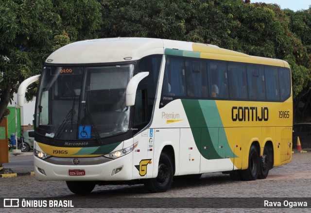 Empresa Gontijo de Transportes 19165 na cidade de Vitória da Conquista, Bahia, Brasil, por Rava Ogawa. Número da foto: #12687604.