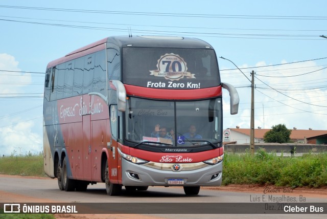 Expresso São Luiz 10030 na cidade de Luís Eduardo Magalhães, Bahia, Brasil, por Cleber Bus. Número da foto: #12690116.