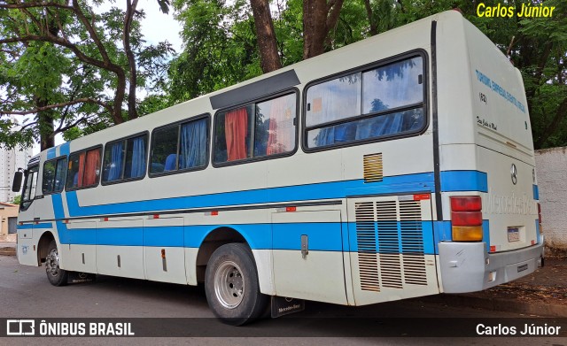 Ônibus Particulares 4211 na cidade de Goiânia, Goiás, Brasil, por Carlos Júnior. Número da foto: #12692135.