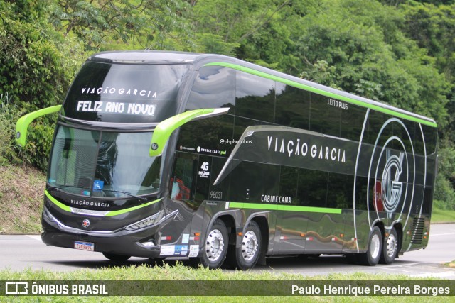 Viação Garcia 98031 na cidade de Piraí, Rio de Janeiro, Brasil, por Paulo Henrique Pereira Borges. Número da foto: #12692529.