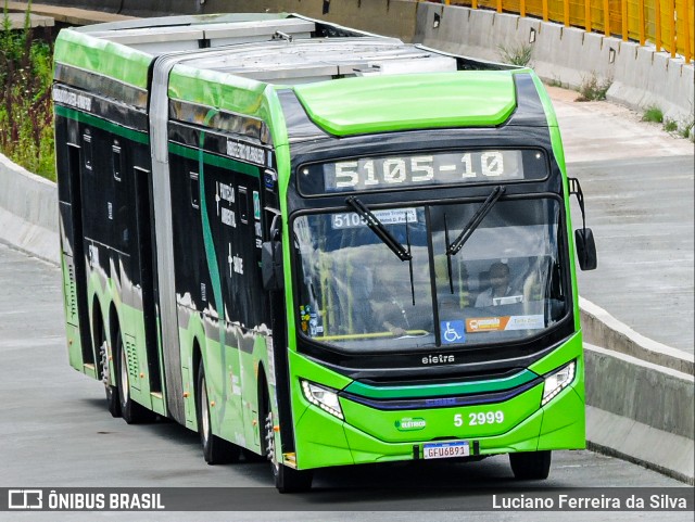 Via Sudeste Transportes S.A. 5 2999 na cidade de São Paulo, São Paulo, Brasil, por Luciano Ferreira da Silva. Número da foto: #12691569.