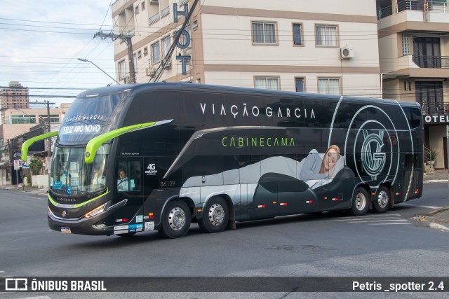 Viação Garcia 86129 na cidade de Balneário Camboriú, Santa Catarina, Brasil, por Petris _spotter 2.4. Número da foto: #12691209.