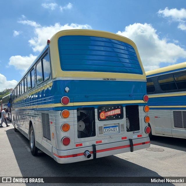 Ônibus Particulares 6923 na cidade de Barueri, São Paulo, Brasil, por Michel Nowacki. Número da foto: #12615548.