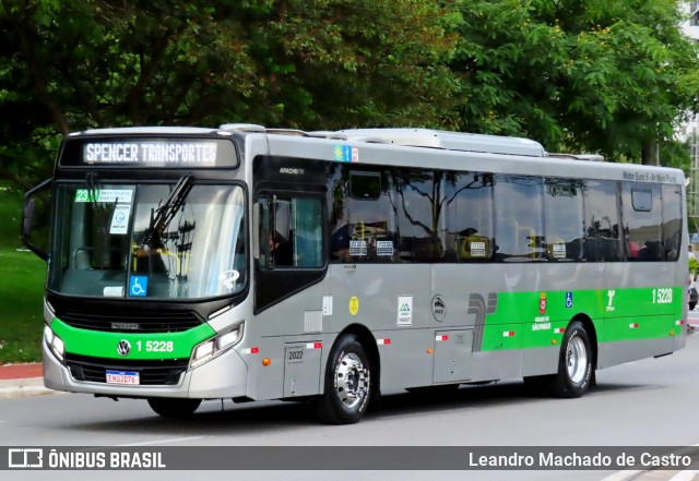 Cooperativa Fênix > Spencer Transporte 1 5228 na cidade de Barueri, São Paulo, Brasil, por Leandro Machado de Castro. Número da foto: #12615034.