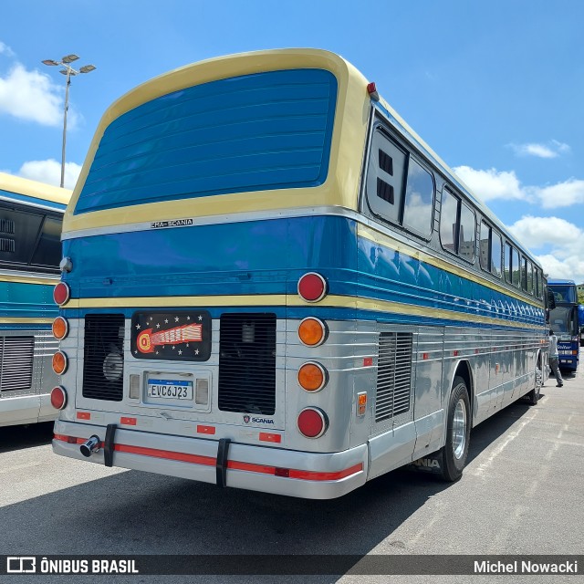 Ônibus Particulares 6923 na cidade de Barueri, São Paulo, Brasil, por Michel Nowacki. Número da foto: #12615541.