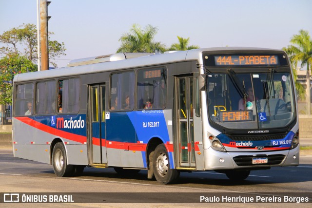 Transportes Machado RJ 162.017 na cidade de Duque de Caxias, Rio de Janeiro, Brasil, por Paulo Henrique Pereira Borges. Número da foto: #12615038.