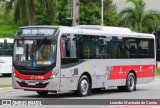 Pêssego Transportes 4 7109 na cidade de Barueri, São Paulo, Brasil, por Leandro Machado de Castro. Número da foto: #:id.