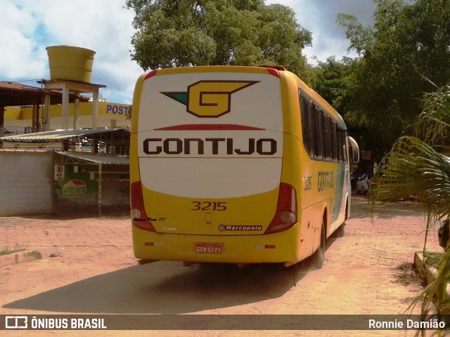Empresa Gontijo de Transportes 3215 na cidade de Virgem da Lapa, Minas Gerais, Brasil, por Ronnie Damião. Número da foto: #12617770.