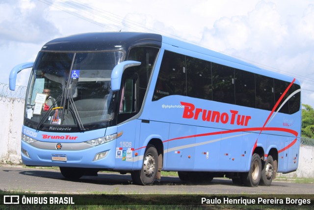 Bruno Tur 1506 na cidade de Teresina, Piauí, Brasil, por Paulo Henrique Pereira Borges. Número da foto: #12617335.