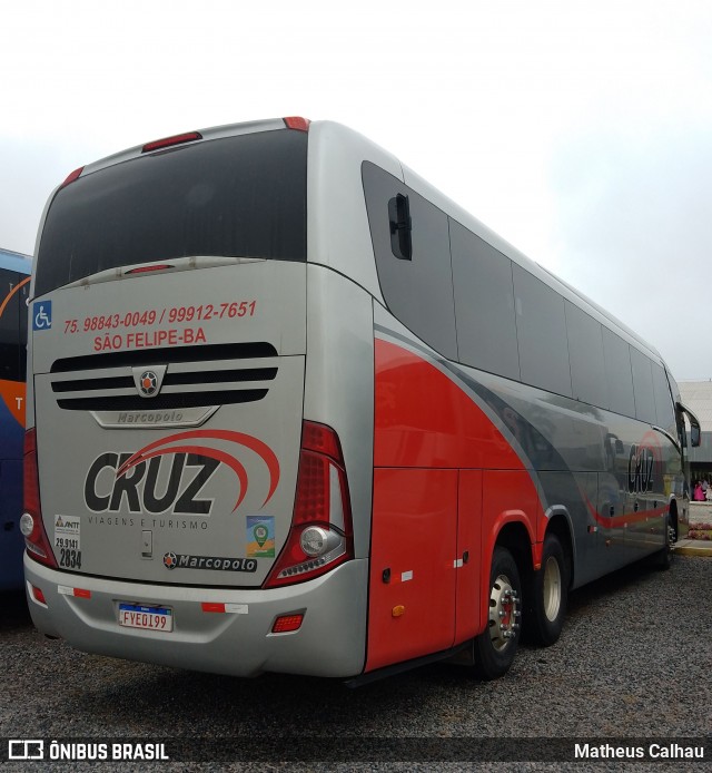 Cruz Viagens e Turismo 2834 na cidade de Amélia Rodrigues, Bahia, Brasil, por Matheus Calhau. Número da foto: #12617476.