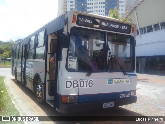 Portal do Ônibus Eventos 2438 na cidade de Barueri, São Paulo, Brasil, por Lucas Pinheiro. Número da foto: #12618038.