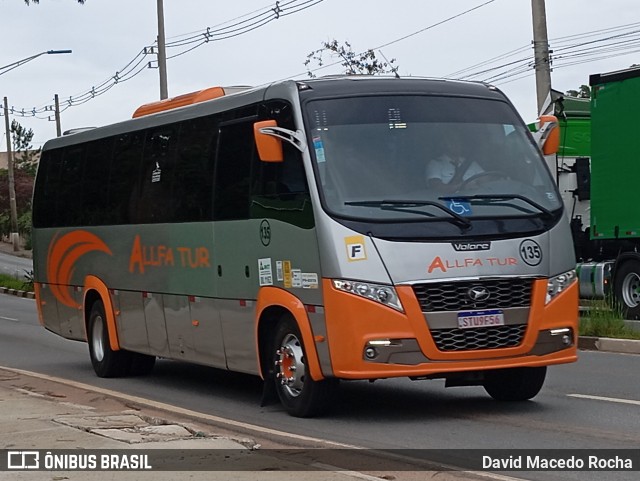 Allfa Tur Turismo e Locações 135 na cidade de Cotia, São Paulo, Brasil, por David Macedo Rocha. Número da foto: #12617806.