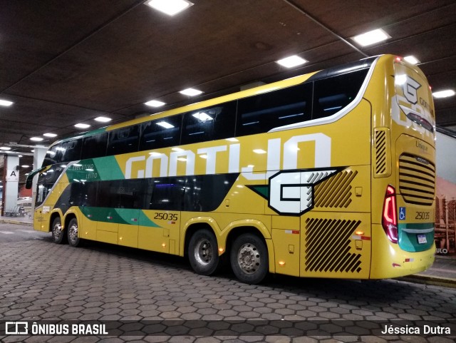 Empresa Gontijo de Transportes 25035 na cidade de Belo Horizonte, Minas Gerais, Brasil, por Jéssica Dutra. Número da foto: #12617514.