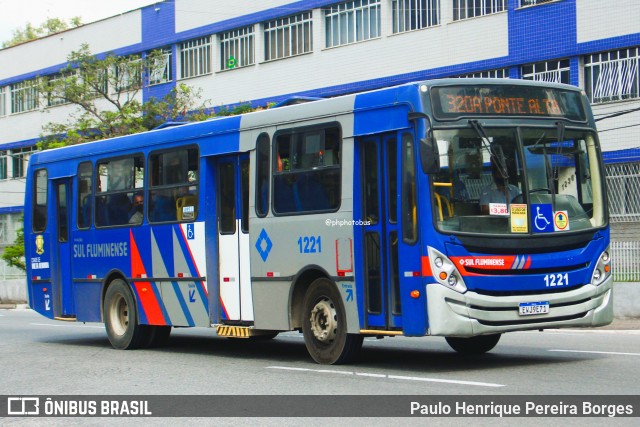 Viação Sul Fluminense 1221 na cidade de Volta Redonda, Rio de Janeiro, Brasil, por Paulo Henrique Pereira Borges. Número da foto: #12620797.