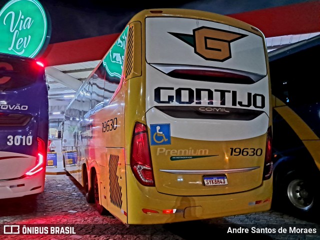 Empresa Gontijo de Transportes 19630 na cidade de Estiva, Minas Gerais, Brasil, por Andre Santos de Moraes. Número da foto: #12623310.