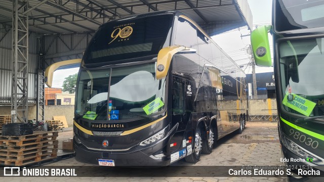 Viação Garcia 96001 na cidade de Curitiba, Paraná, Brasil, por Carlos Eduardo S.  Rocha. Número da foto: #12625028.