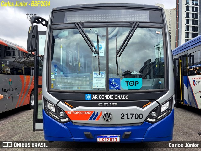 Viação Osasco 21.700 na cidade de Barueri, São Paulo, Brasil, por Carlos Júnior. Número da foto: #12625520.