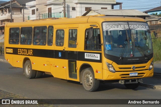 Prefeitura Municipal de Siderópolis 2389 na cidade de Siderópolis, Santa Catarina, Brasil, por Andreo Bernardo. Número da foto: #12624420.