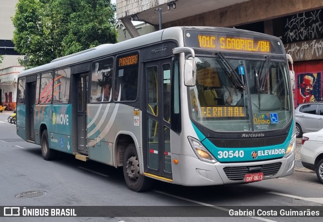 Expresso Luziense > Territorial Com. Part. e Empreendimentos 30540 na cidade de Belo Horizonte, Minas Gerais, Brasil, por Gabriel Costa Guimarães. Número da foto: #12626788.