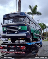 Ônibus Particulares 1954 na cidade de Barueri, São Paulo, Brasil, por Sérgiane Gisele da Silva. Número da foto: #:id.