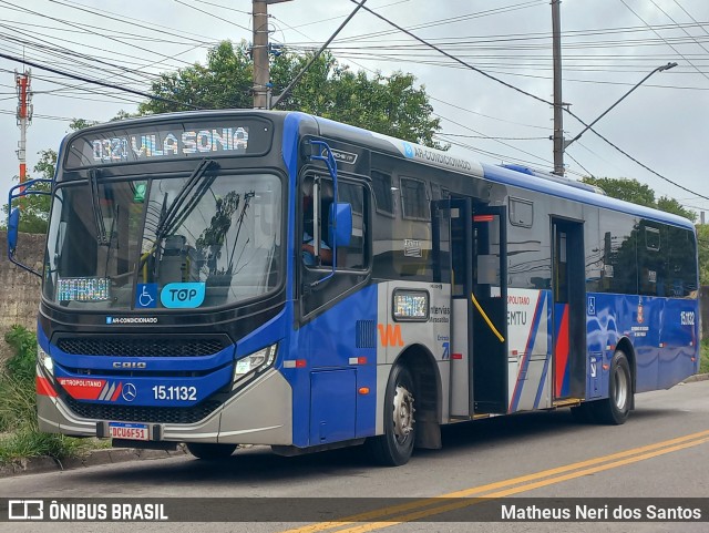 Viação Miracatiba 15.1132 na cidade de Itapecerica da Serra, São Paulo, Brasil, por Matheus Neri dos Santos. Número da foto: #12627455.