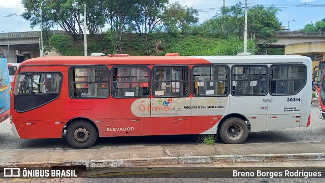 Expresso Luziense > Territorial Com. Part. e Empreendimentos 30314 na cidade de Belo Horizonte, Minas Gerais, Brasil, por Breno Borges Rodrigues. Número da foto: #12626990.