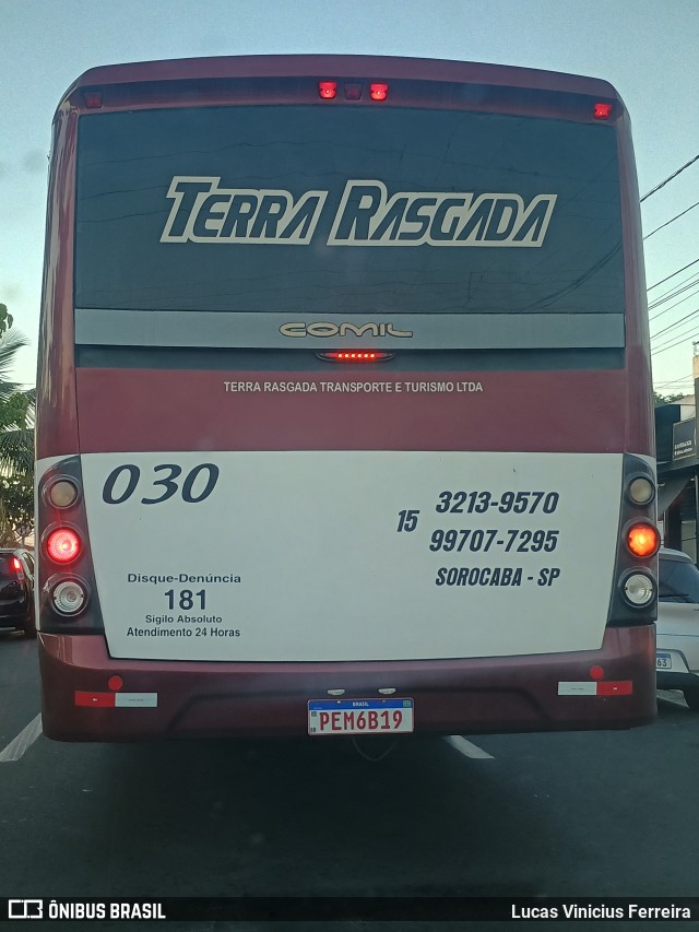 Terra Rasgada Transporte e Turismo 030 na cidade de Sorocaba, São Paulo, Brasil, por Lucas Vinicius Ferreira. Número da foto: #12627346.