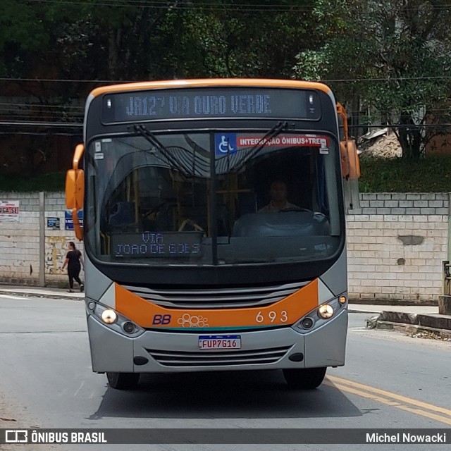 BB Transportes e Turismo 693 na cidade de Jandira, São Paulo, Brasil, por Michel Nowacki. Número da foto: #12629810.
