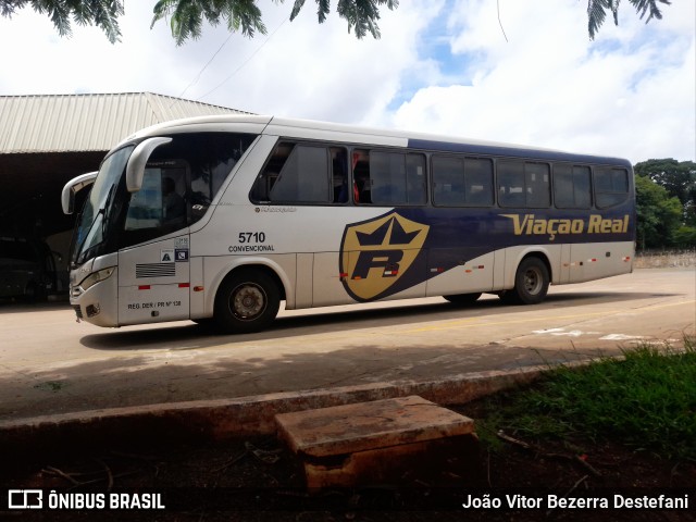 Viação Real 5710 na cidade de Maringá, Paraná, Brasil, por João Vitor Bezerra Destefani. Número da foto: #12628077.