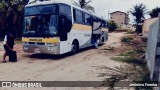 Ônibus Particulares  na cidade de Beberibe, Ceará, Brasil, por Jerônimo Ferreira. Número da foto: #12628236.