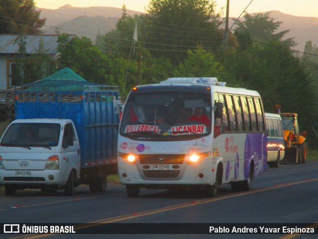 Buses Coñaripe 05 na cidade de Villarrica, Cautín, Araucanía, Chile, por Pablo Andres Yavar Espinoza. Número da foto: #11833206.