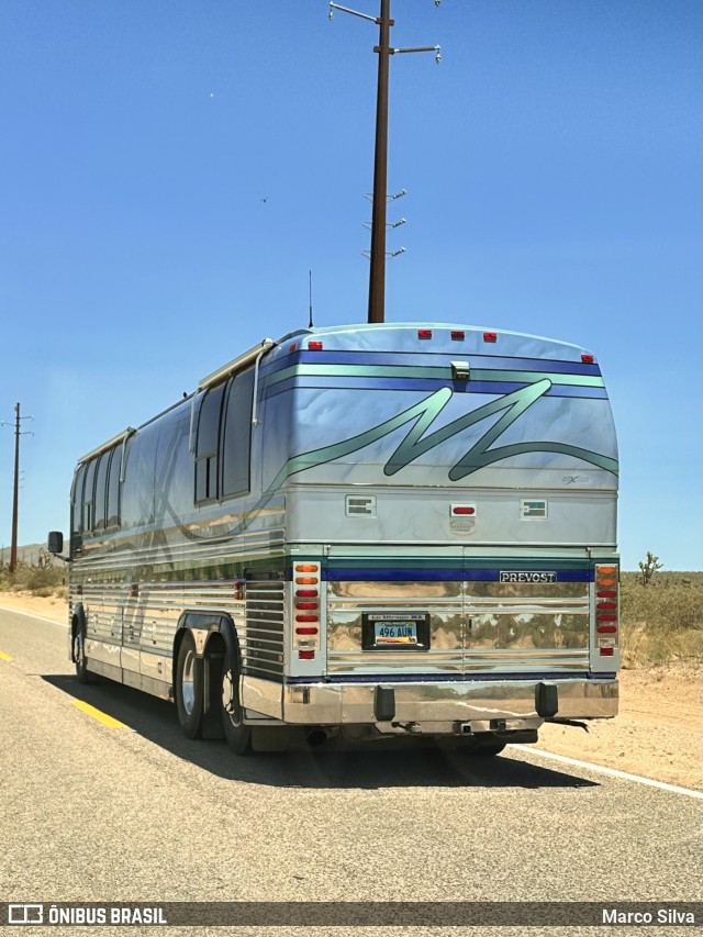 Private Buses - Buses without visible identification 496 na cidade de Valentine, Arizona, Estados Unidos, por Marco Silva. Número da foto: #11832771.