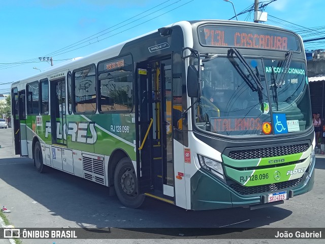 Transportes Flores RJ 128.096 na cidade de São João de Meriti, Rio de Janeiro, Brasil, por João Gabriel. ID da foto: 11855930.