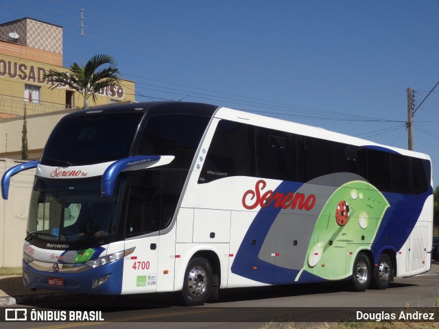 Sereno Tur 4700 na cidade de Trindade, Goiás, Brasil, por Douglas Andrez. Número da foto: #11855541.