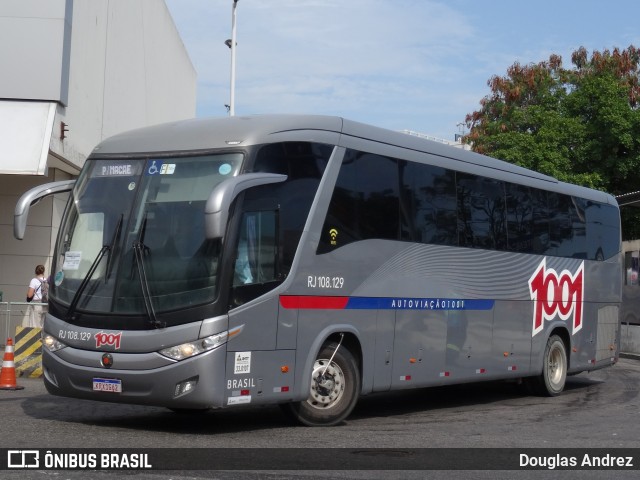 Auto Viação 1001 RJ 108.129 na cidade de Rio de Janeiro, Rio de Janeiro, Brasil, por Douglas Andrez. ID da foto: 11855553.